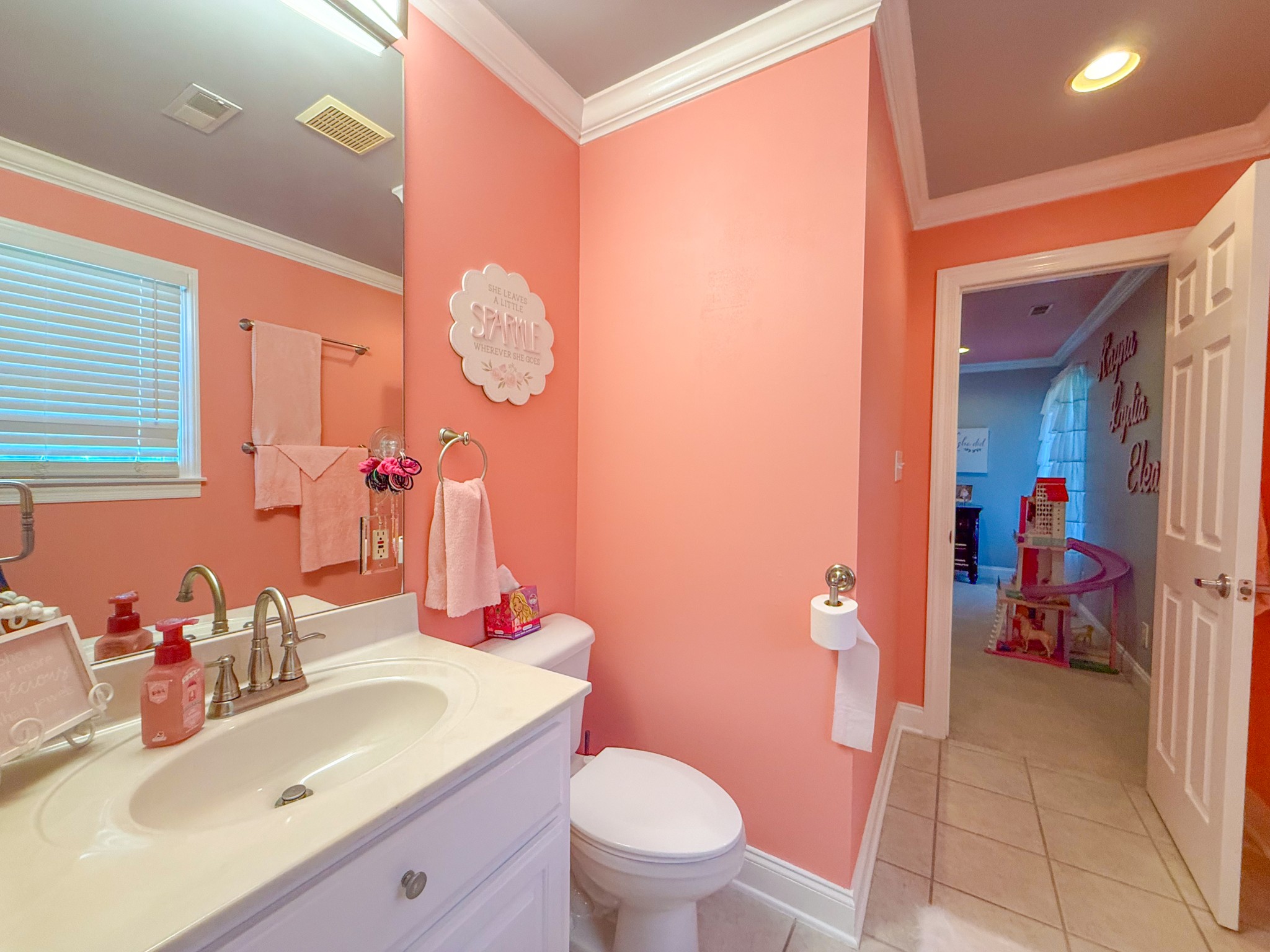 275 Crescentview Road Pulaski, TN 38478 - Photo 49 of 62 a bathroom with a sink a toilet and a mirror