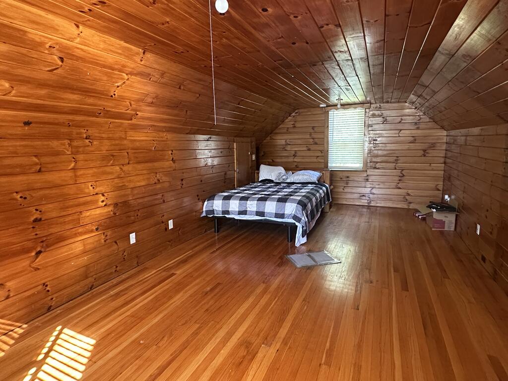8699 Pipers Gap Road Galax, VA 24333 - Photo 19 of 31 Gallery Image 19