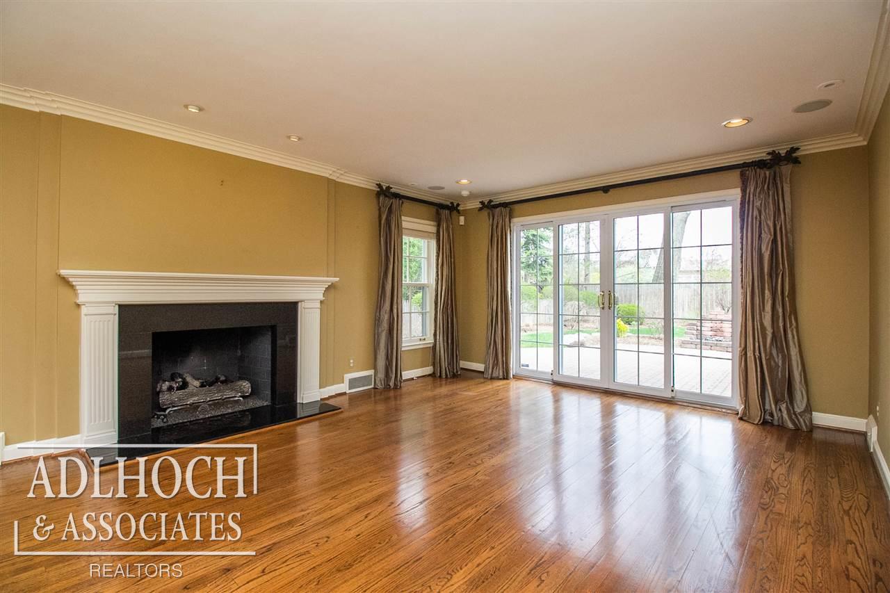 294 Touraine Road Grosse Pointe Farms, MI 48236 - Photo 21 of 52