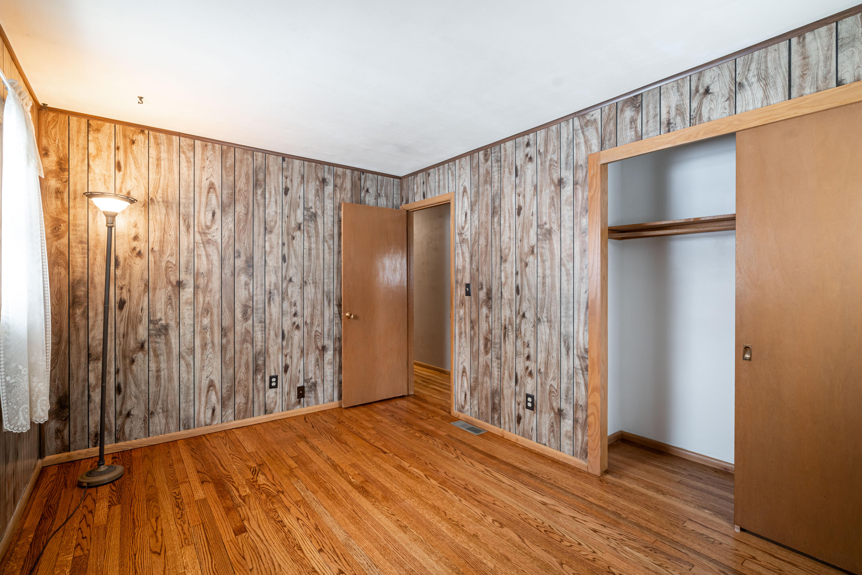 W136N8741 Esquire Road Menomonee Falls, WI 53051 - Photo 22 of 45 bed 3