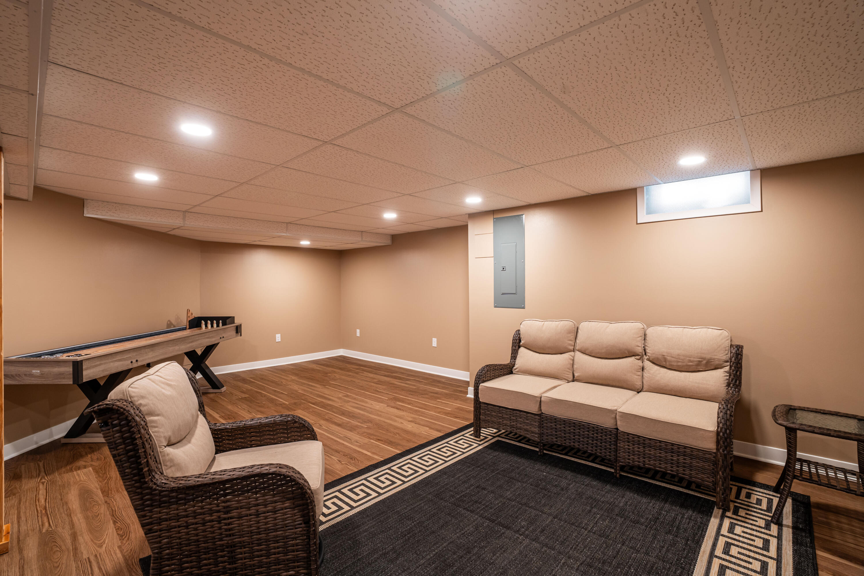 W136N8741 Esquire Road Menomonee Falls, WI 53051 - Photo 29 of 45 rec room LL