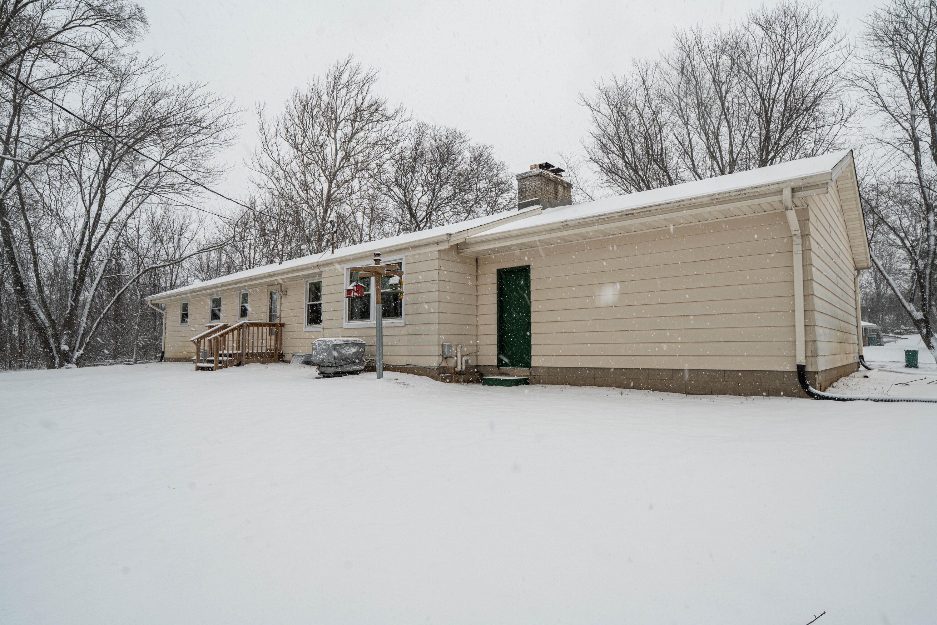 W136N8741 Esquire Road Menomonee Falls, WI 53051 - Photo 40 of 45 back