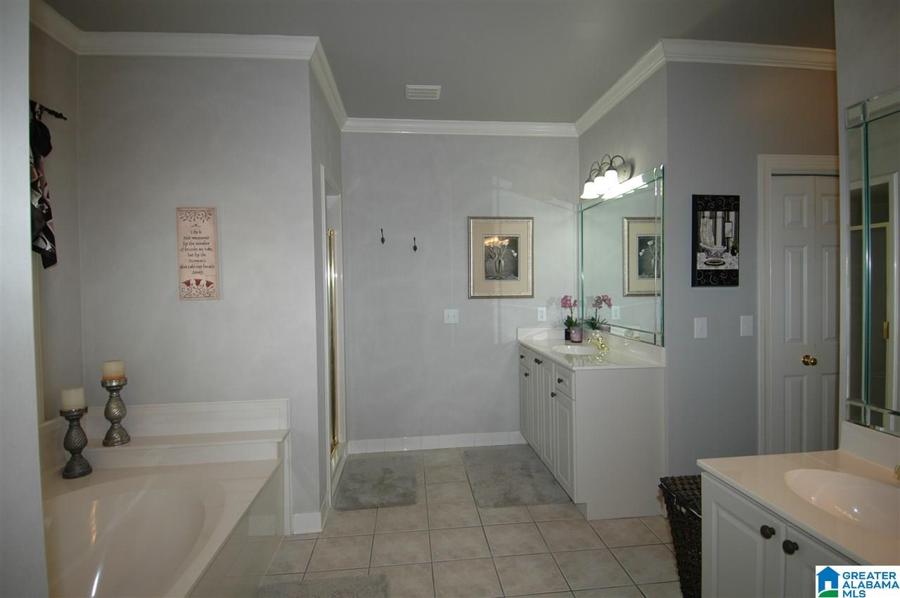 73 Maple Trace Hoover, AL 35244 - Photo 15 of 50