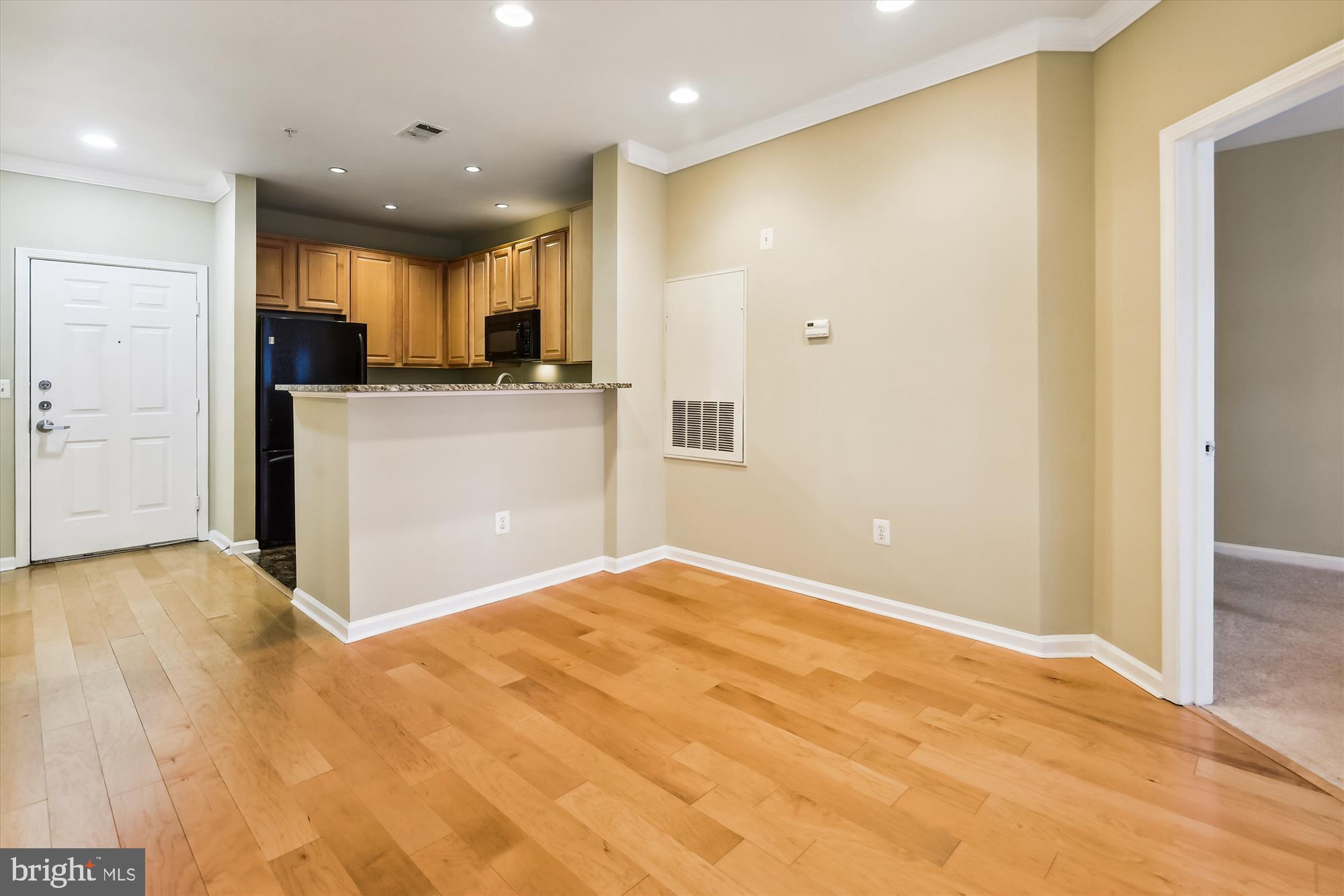 12000 Market Street, Unit 354 Reston, VA 20190 - Photo 17 of 69 Eating space