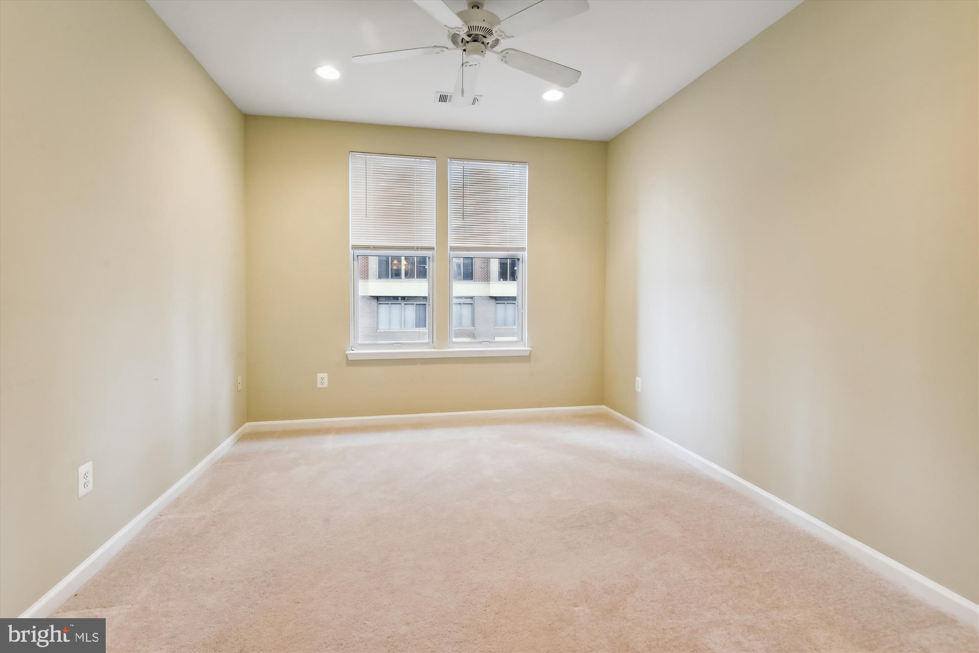 12000 Market Street, Unit 354 Reston, VA 20190 - Photo 29 of 69 Primary bedroom