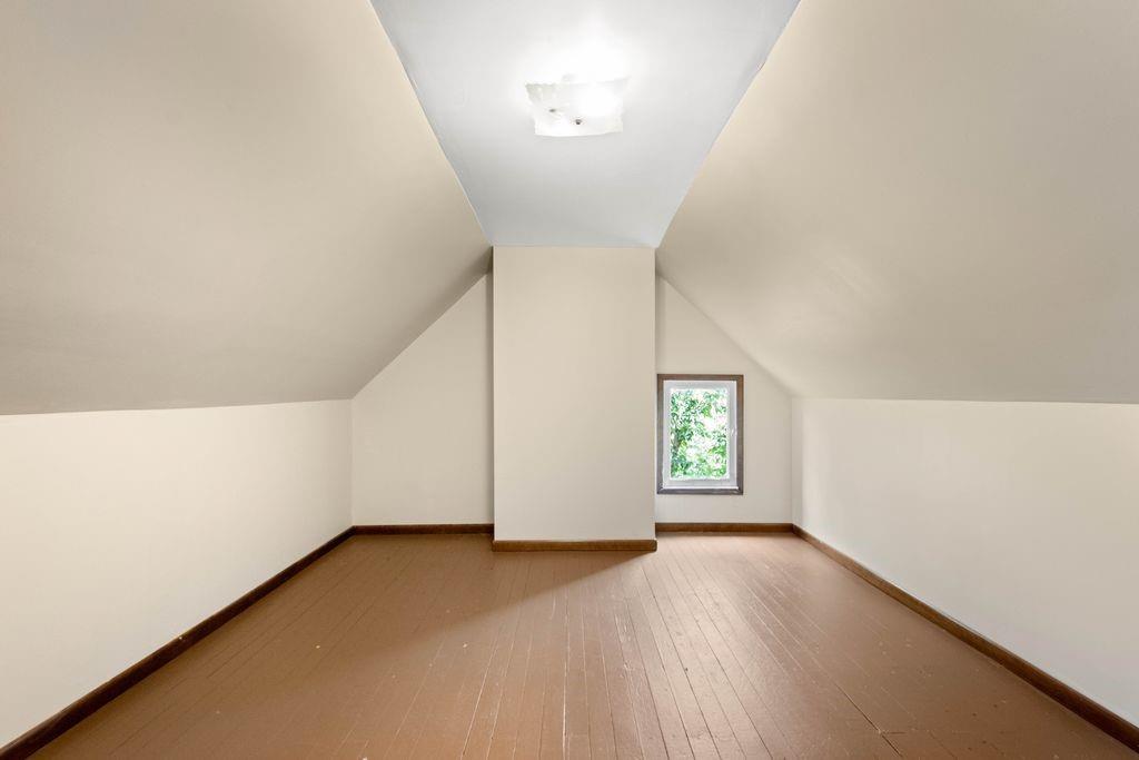 25 Divinity Street Pittsburgh, PA 15214 - Photo 20 of 27 Gallery Image 20