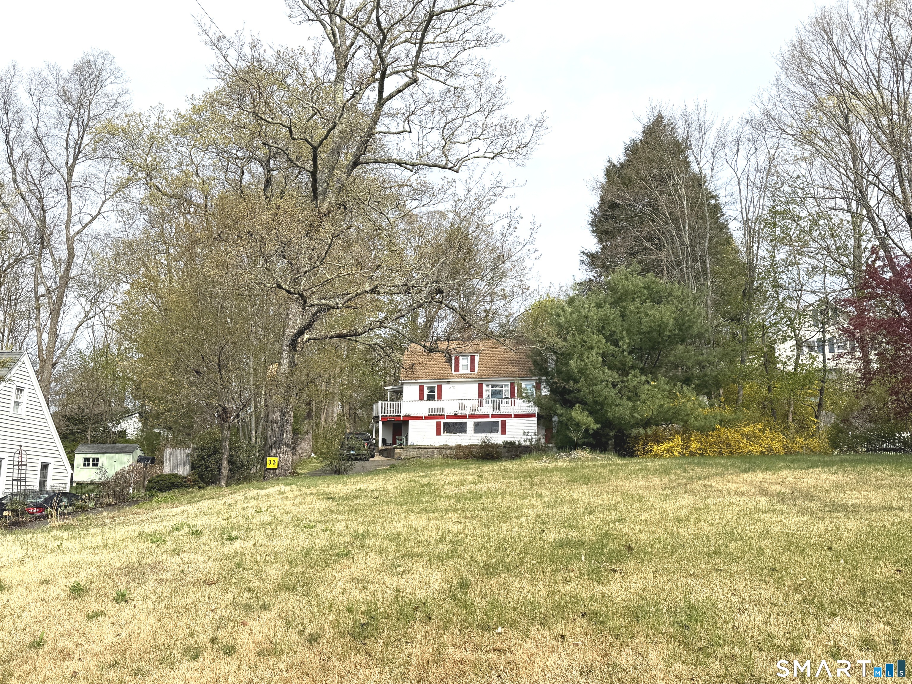 33 Chestnut Grove Road Watertown, CT 06795 - Photo 2 of 31