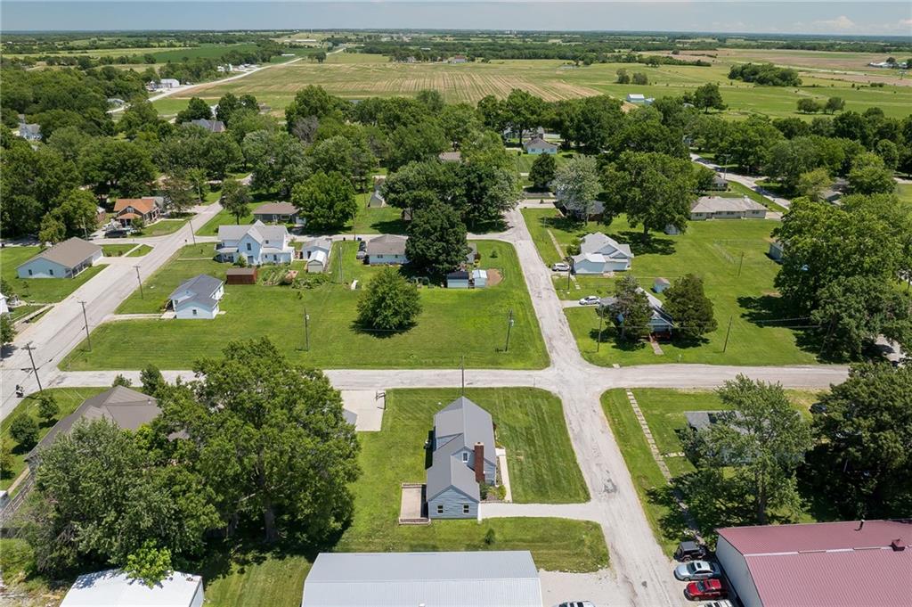 109 East Chestnut Street Hamilton, MO 64644 - Photo 36 of 37