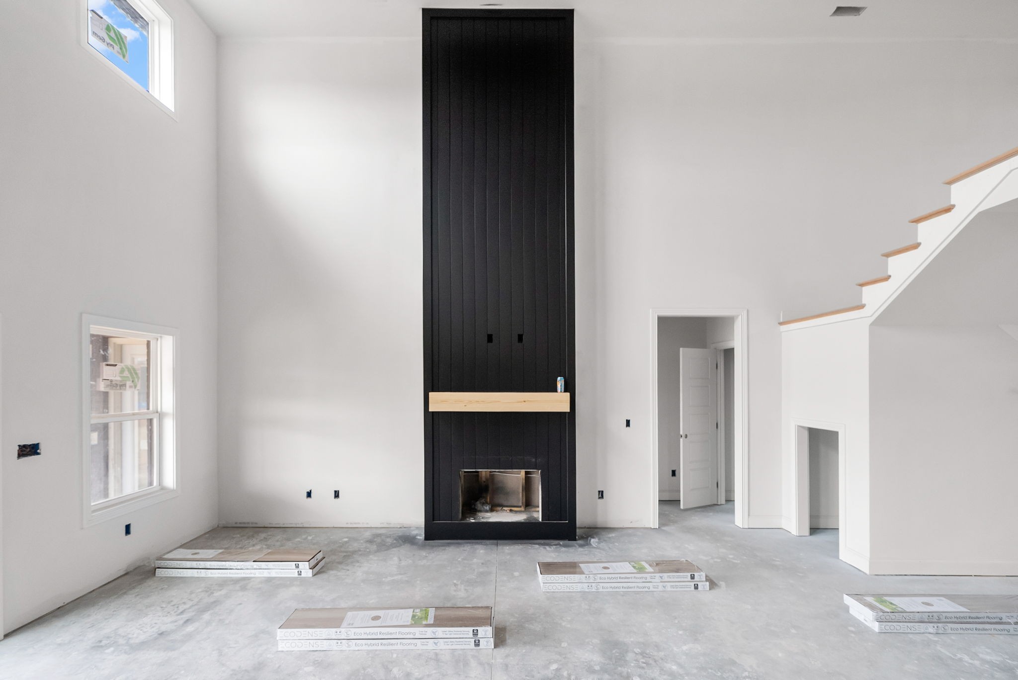 2108 Chivalry Way Clarksville, TN 37040 - Photo 20 of 49 a view of a livingroom with an empty space and window