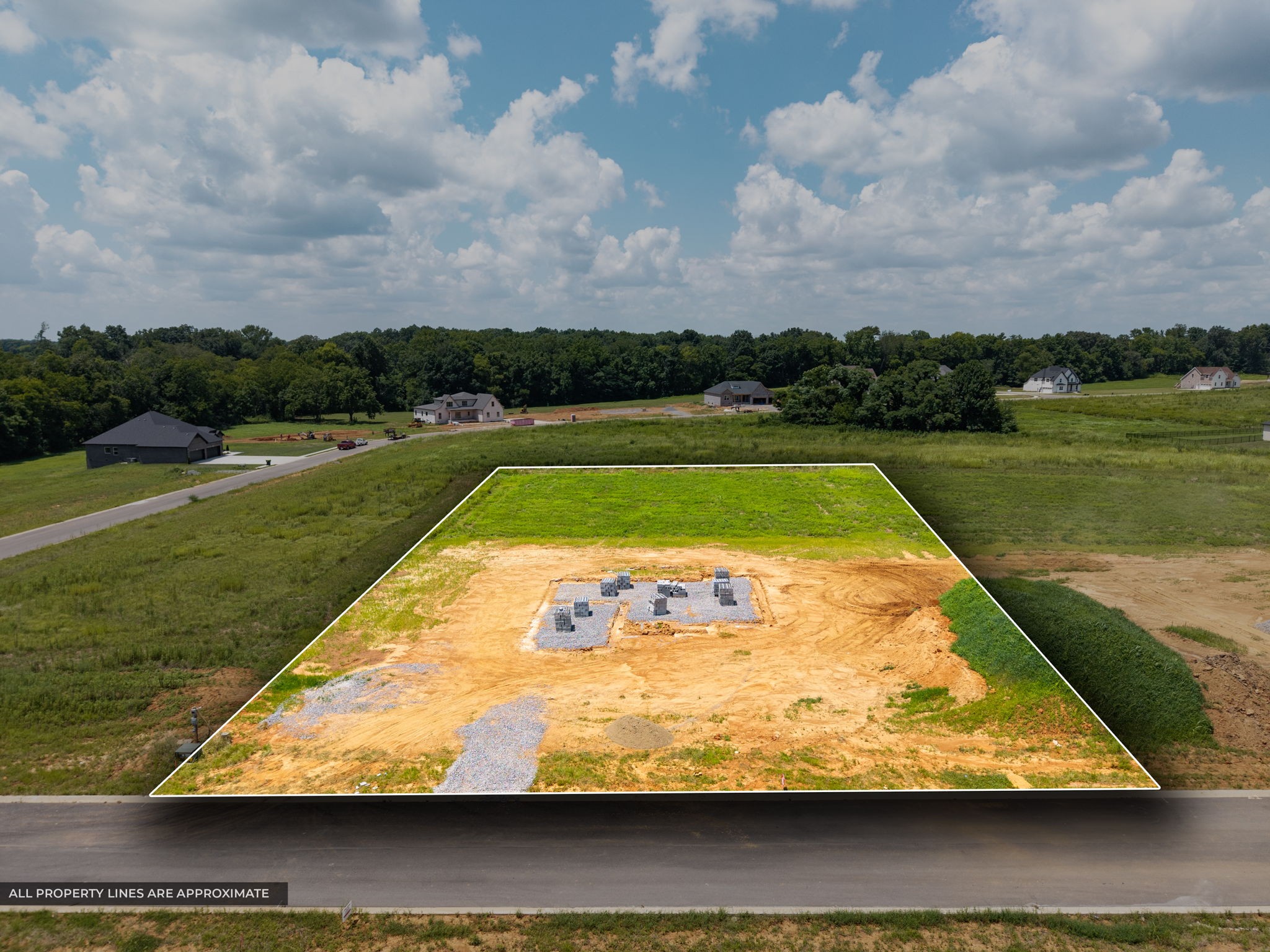 2108 Chivalry Way Clarksville, TN 37040 - Photo 3 of 49 a view of a yard with an outdoor space