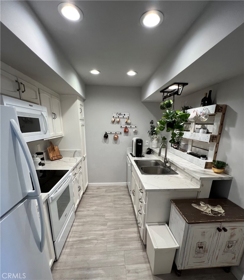 3606 Vista Rey, Unit 45 Oceanside, CA 92057 - Photo 6 of 26 Gallery Image 6