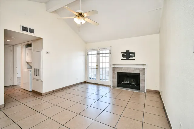 $1,150 | 10211 Sugar Branch Drive, Unit 342, Houston, TX 77036