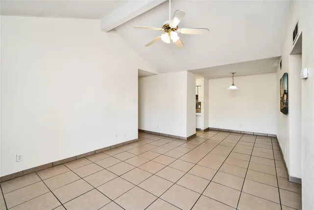 $1,150 | 10211 Sugar Branch Drive, Unit 342, Houston, TX 77036