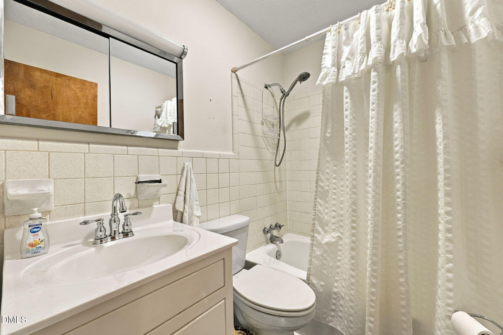 3911 Holder Road Durham, NC 27703 - Photo 37 of 54 37-web-or-mls-IMG_0329