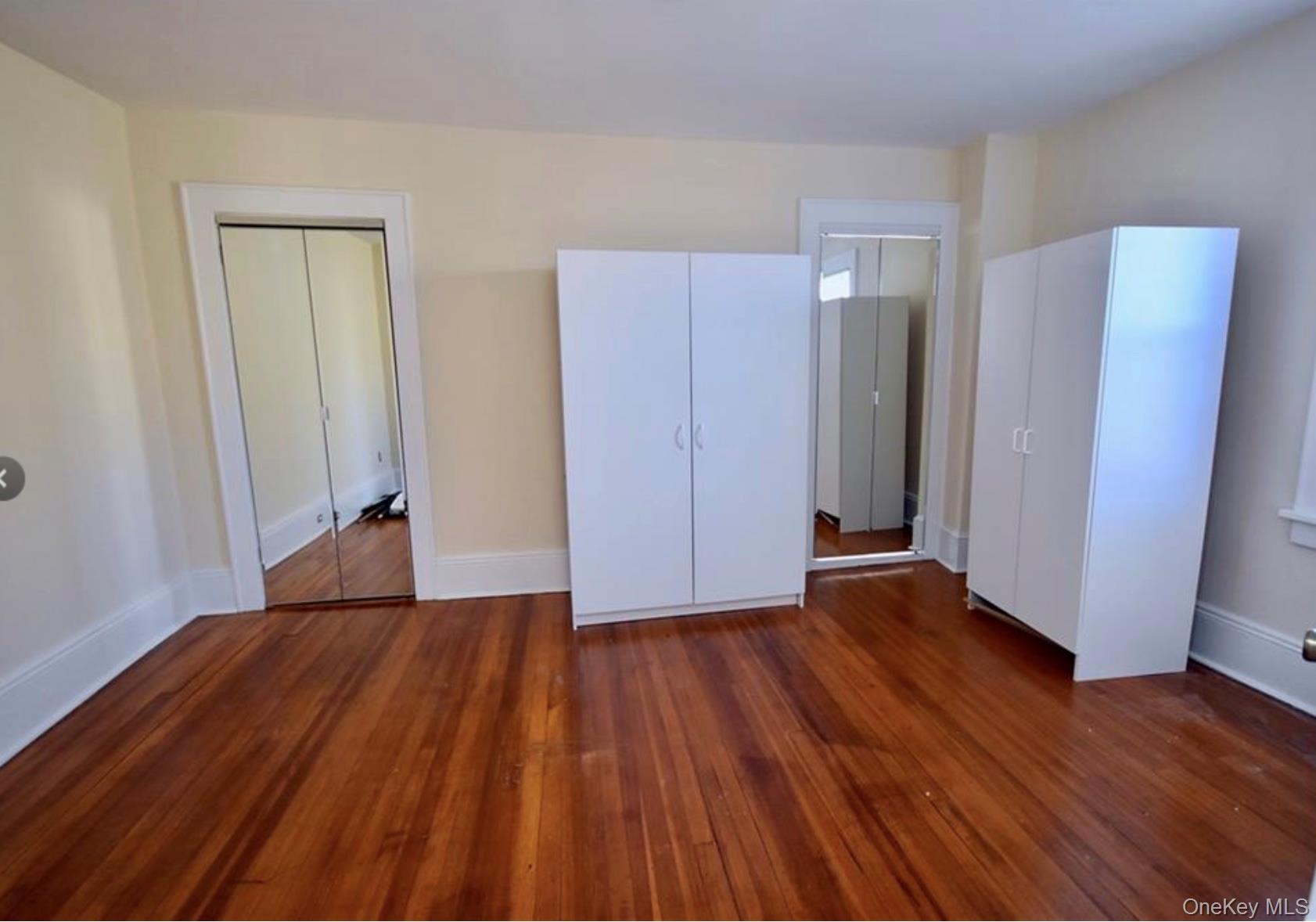 190 Park Avenue, Unit RIGHT Harrison, NY 10528 - Photo 9 of 12