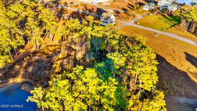 $160,000 | 275 Ballast Point, Oriental, NC 28571