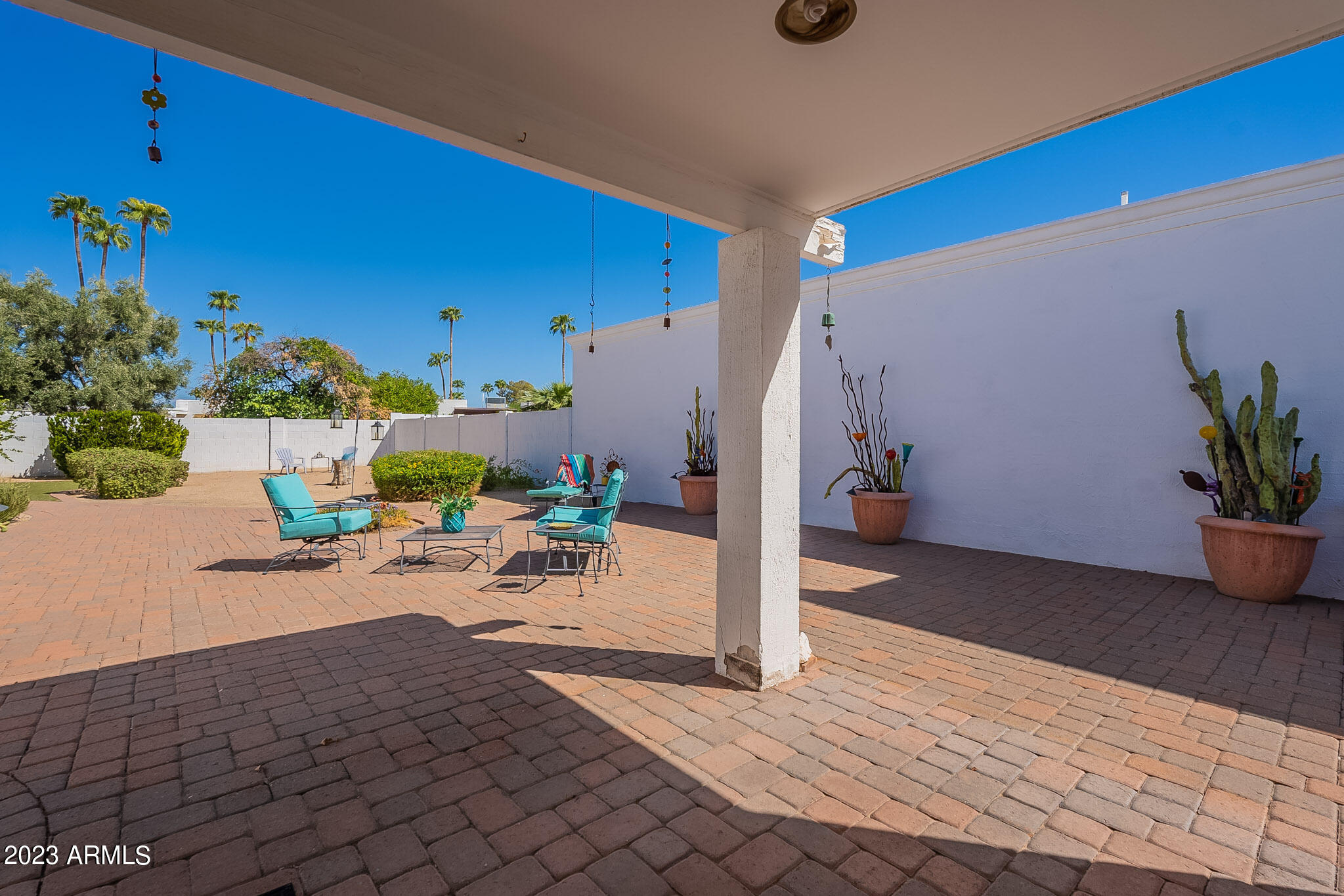 124 East Boca Raton Road Phoenix, AZ 85022 - Photo 23 of 31 Kitchen Patio