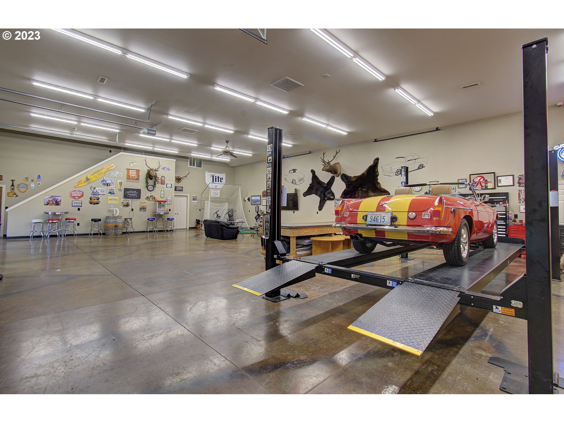 4702 Northeast 199th Street Ridgefield, WA 98642 - Photo 18 of 32 a view of a room with gym equipment