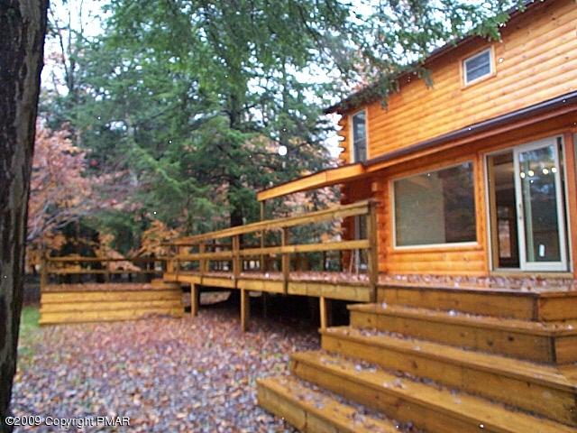239 King Arthur Road Blakeslee, PA 18610 - Photo 14 of 17 Exterior Rear View