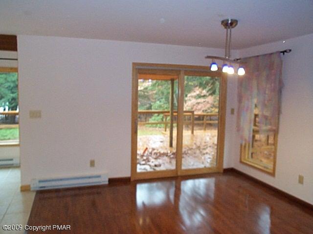 239 King Arthur Road Blakeslee, PA 18610 - Photo 3 of 17 Dining Room View