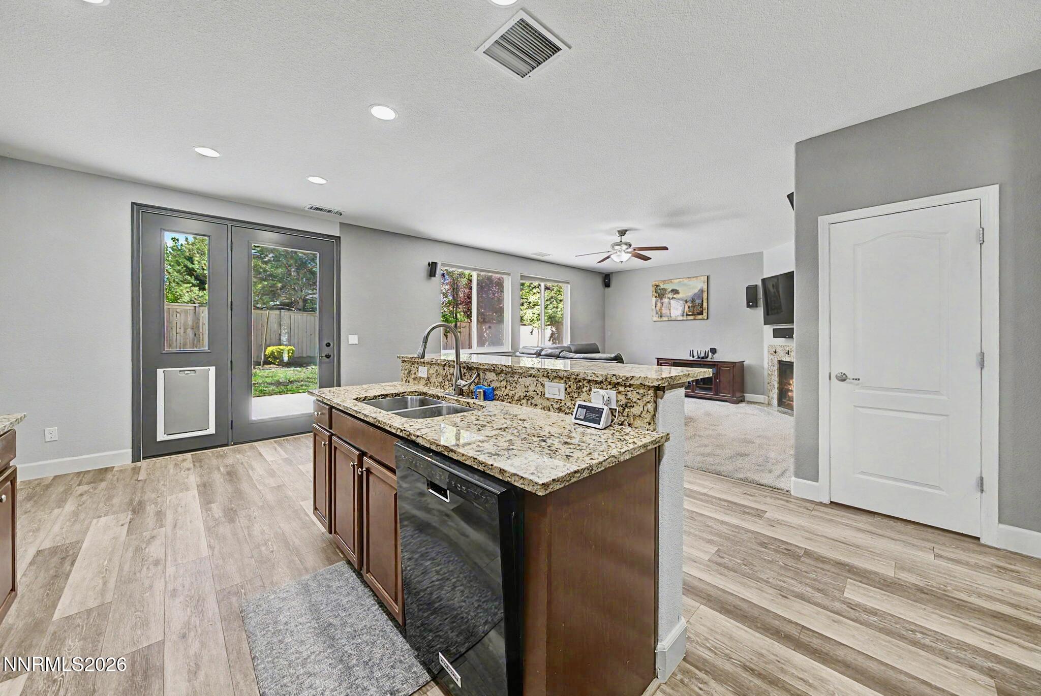 10891 Pebble Hill Drive Reno, NV 89521 - Photo 11 of 44 15-DSC07374-Edit