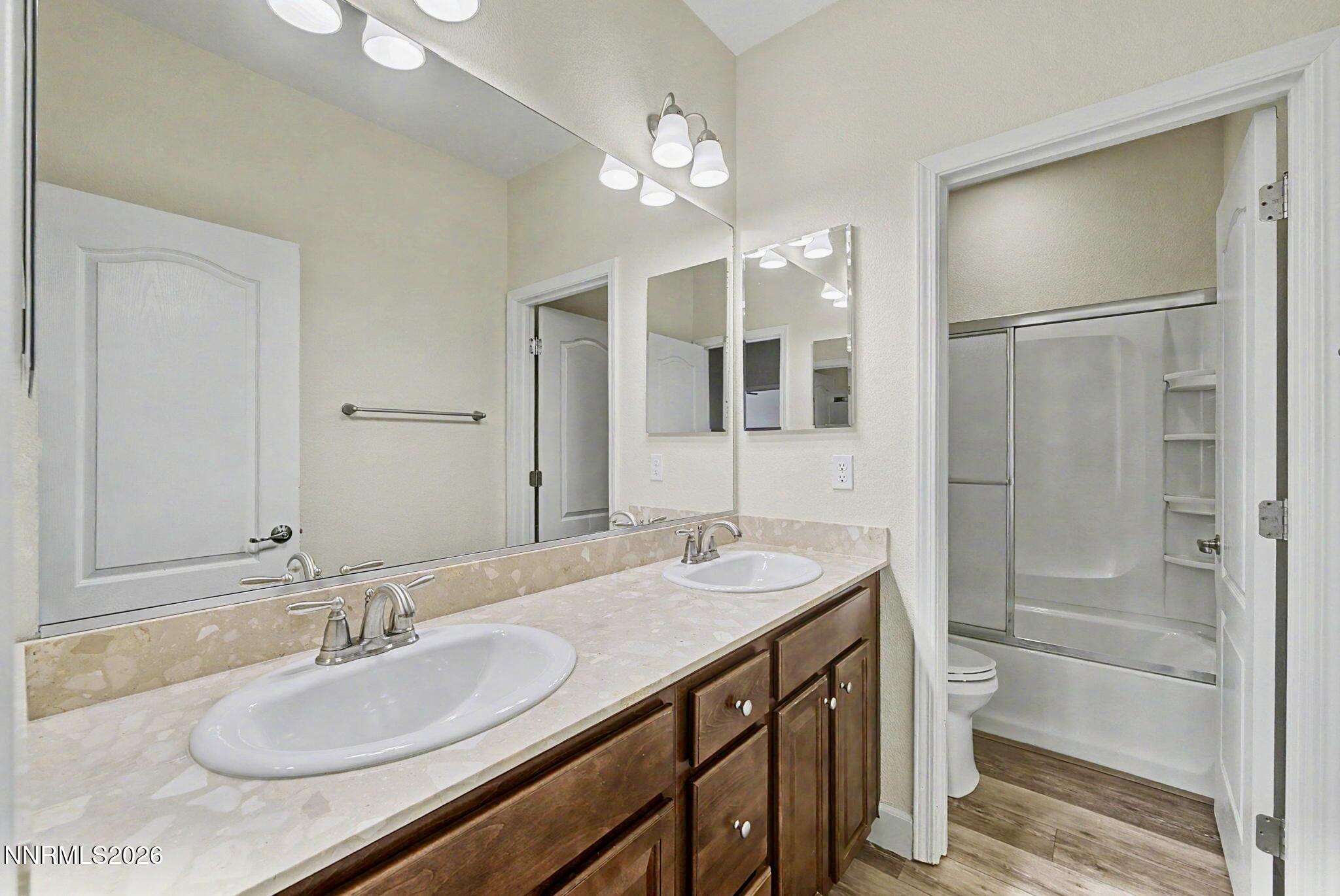 10891 Pebble Hill Drive Reno, NV 89521 - Photo 34 of 44 32-DSC07490-Edit