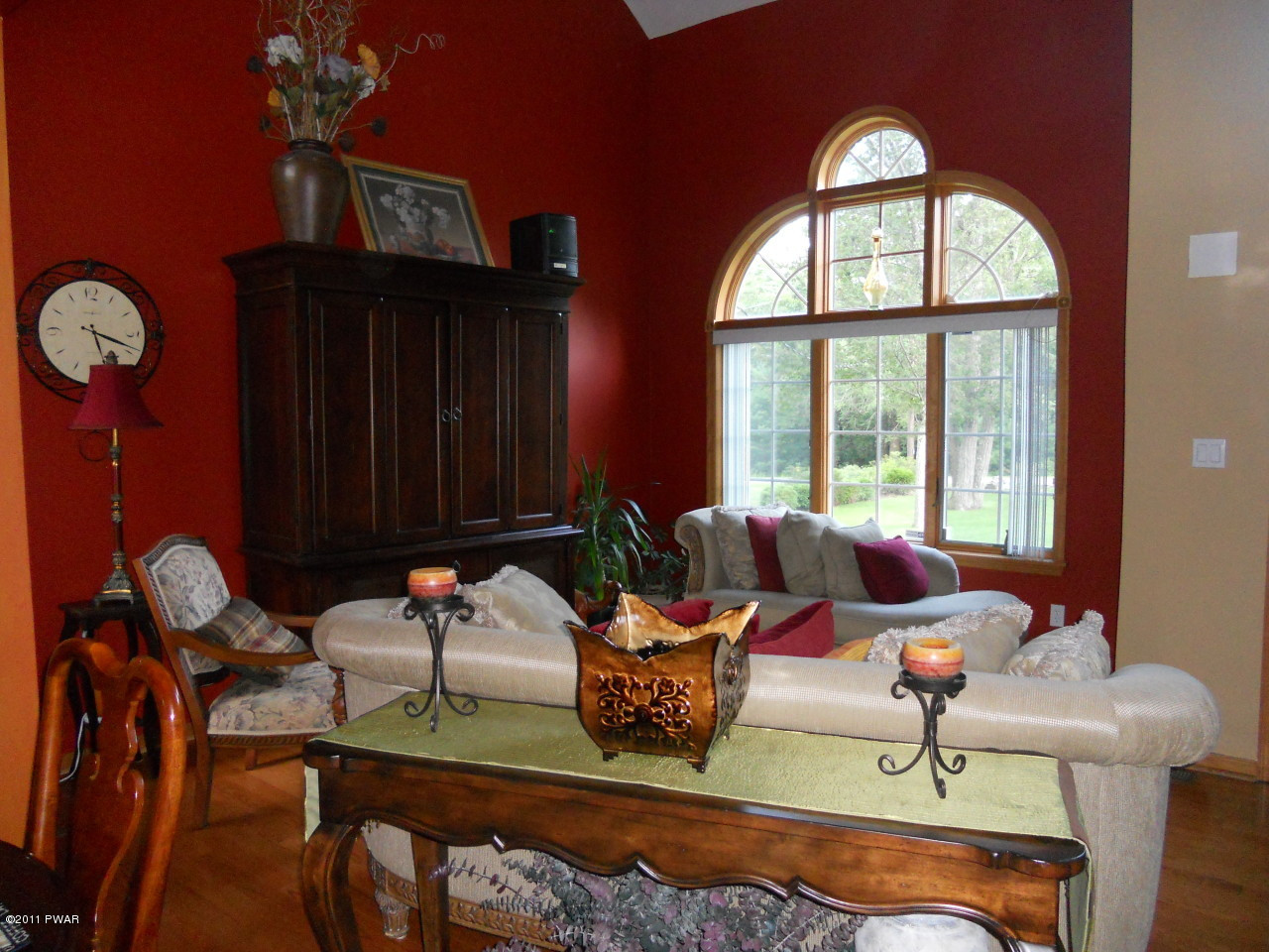 112 Chestnut Hill Road Shohola, PA 18458 - Photo 3 of 24