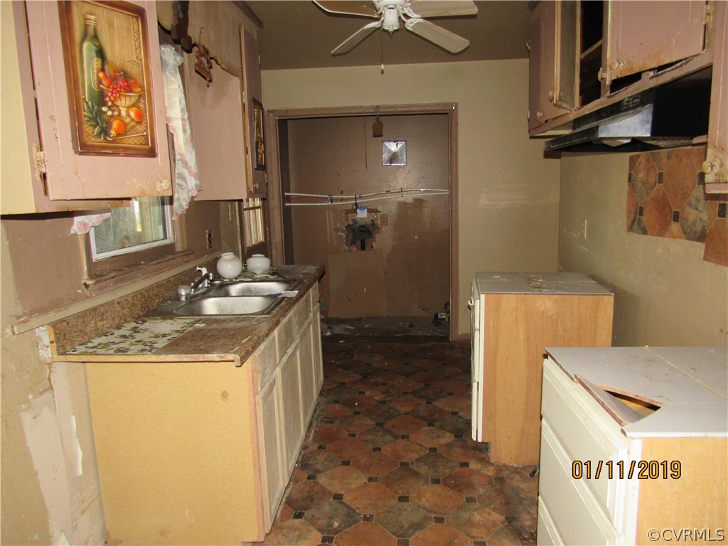 999 Antioch Road Warfield, VA 23889 - Photo 12 of 21 Gallery Image 12