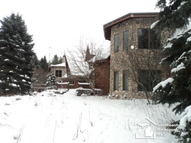 5873 Mills Road Palms, MI 48465 - Photo 8 of 72 31280650-7.JPG