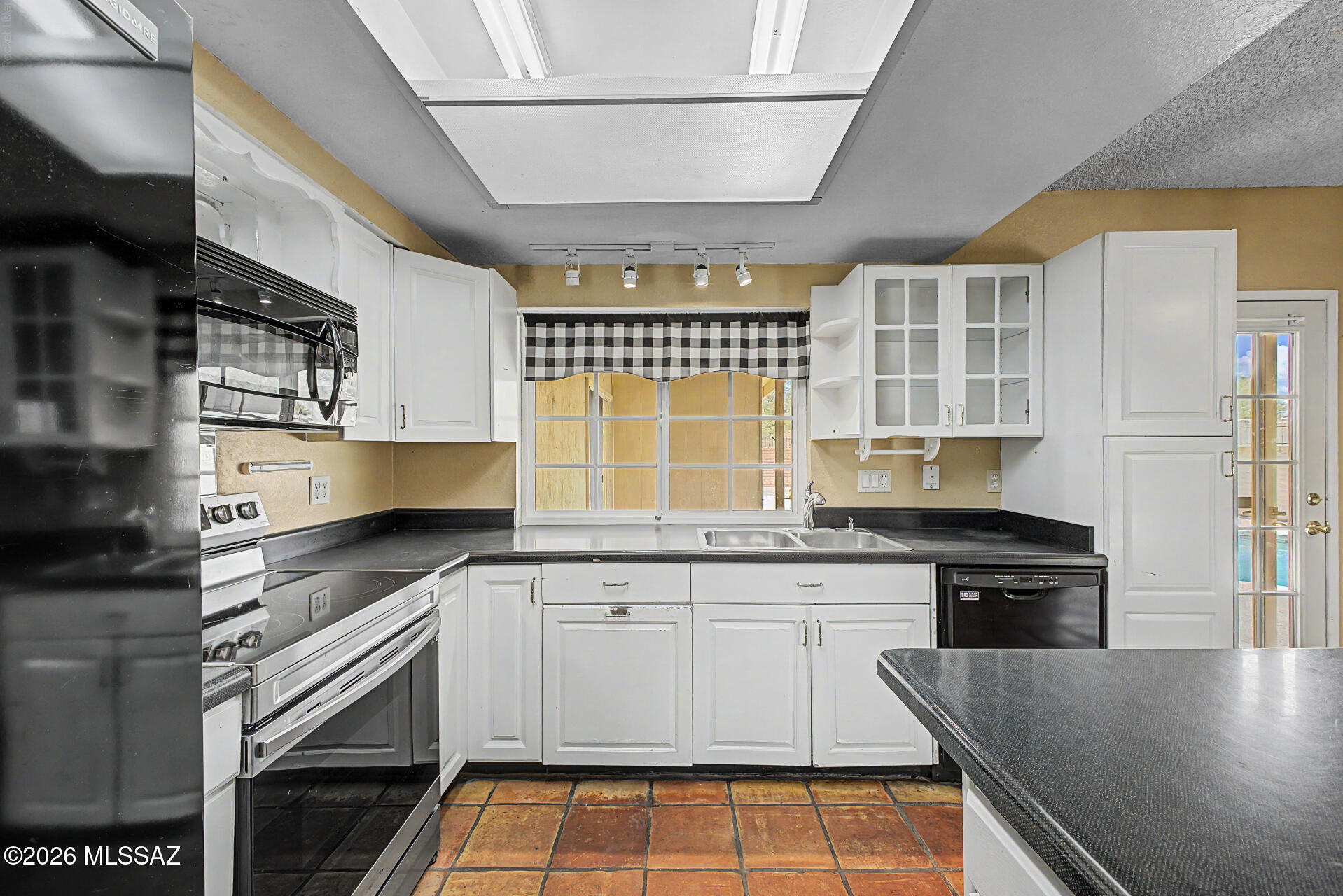 1661 West Magee Road Tucson, AZ 85704 - Photo 12 of 40 15 - Magee