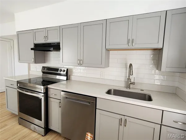 $1,600 | 132 Deane Court, St. Louis, MO 63127