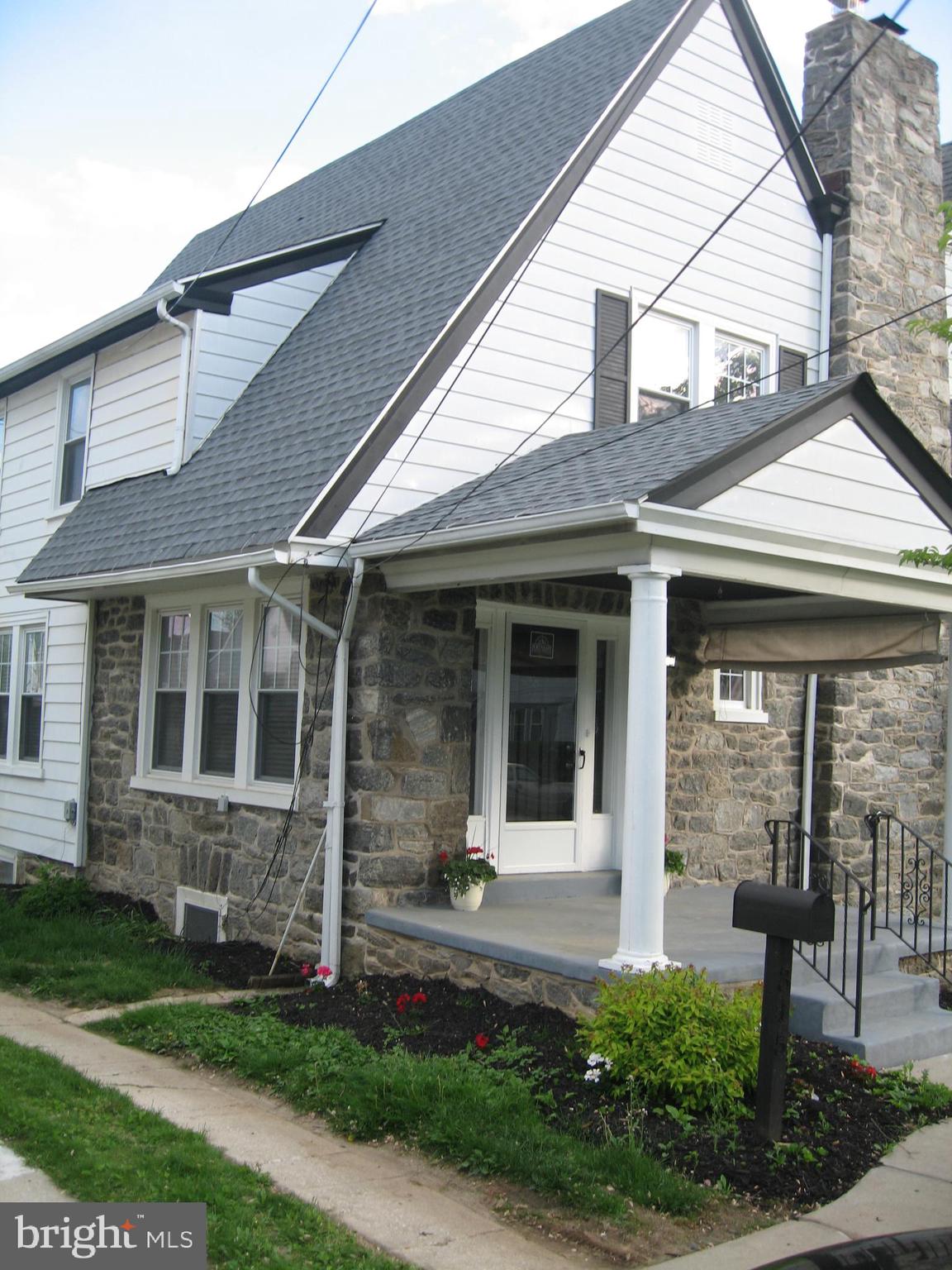 315 Powell Road Springfield, PA 19064 - Photo 3 of 19