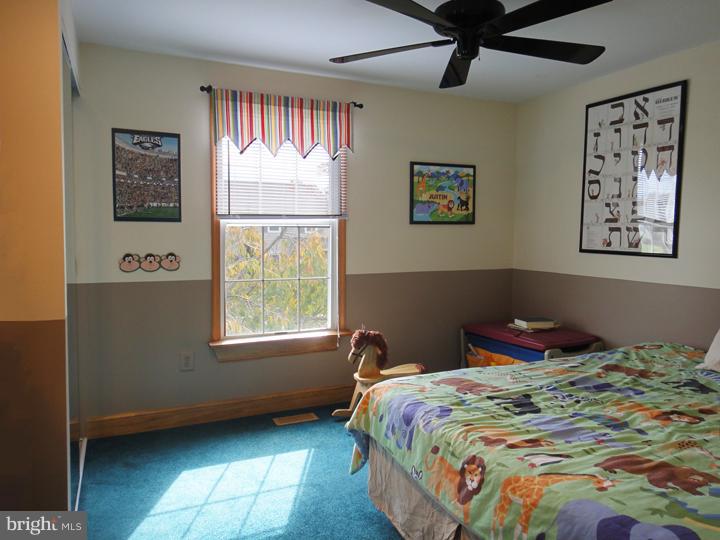 123 Bateman Road Langhorne, PA 19047 - Photo 11 of 23 Bedroom 3