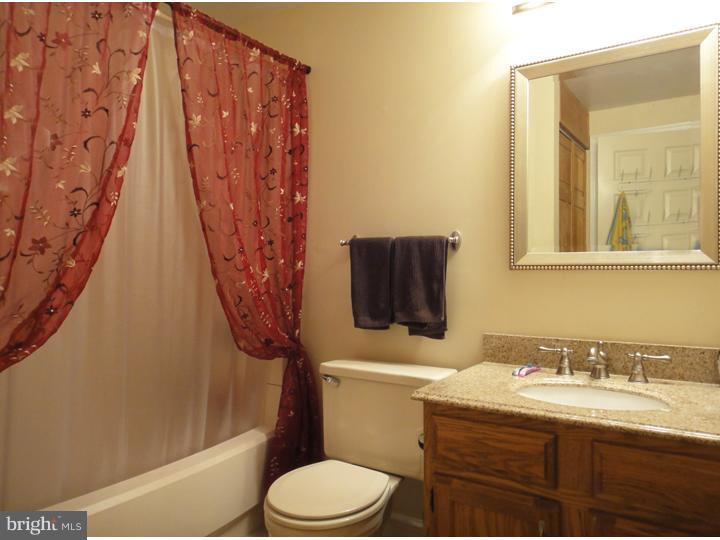 123 Bateman Road Langhorne, PA 19047 - Photo 12 of 23 Bathroom