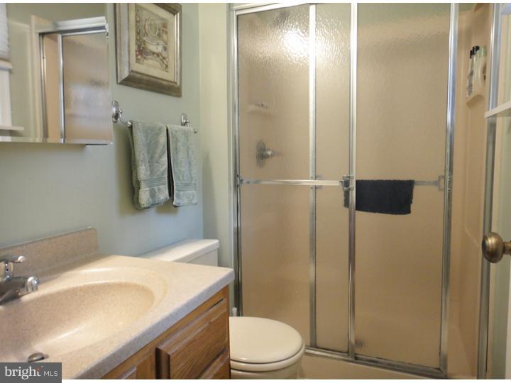 123 Bateman Road Langhorne, PA 19047 - Photo 9 of 23 Master Bathroom