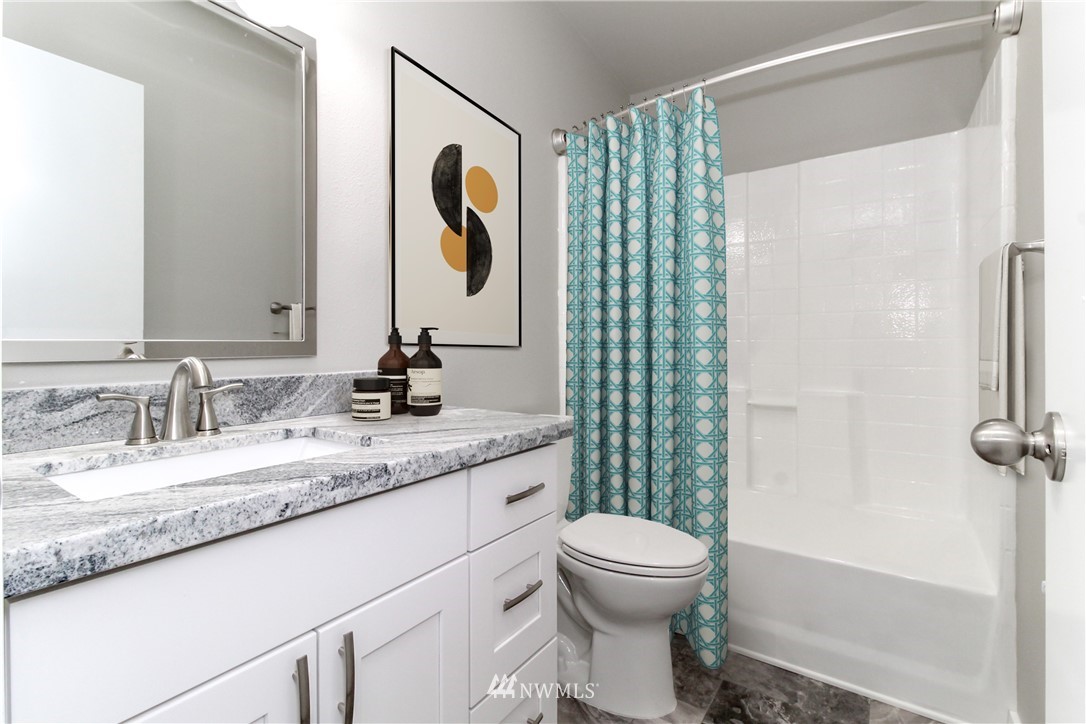 19031 Southeast 164th Street Renton, WA 98058 - Photo 16 of 20 Gallery Image 16