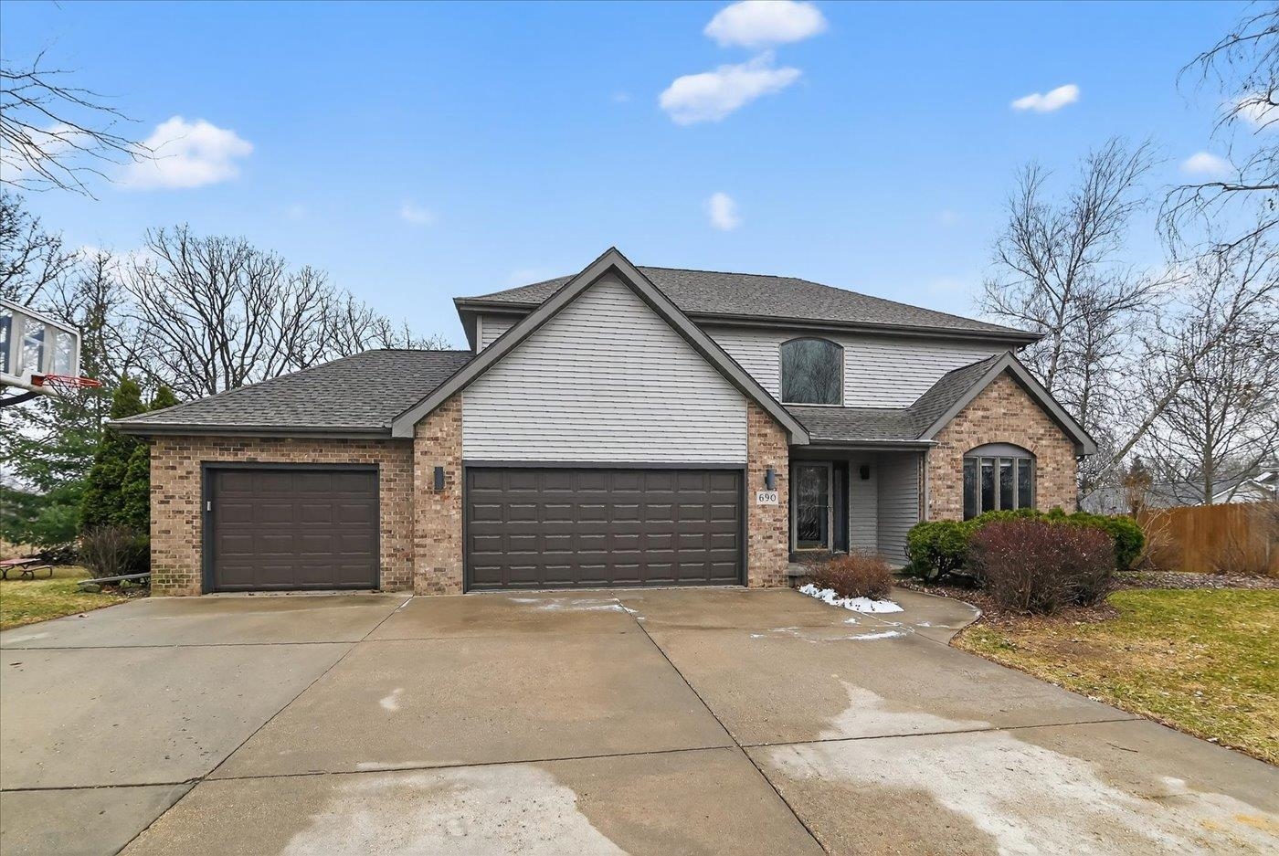 690 Ridge View Lane Oregon, WI 53575 - Photo 1 of 57