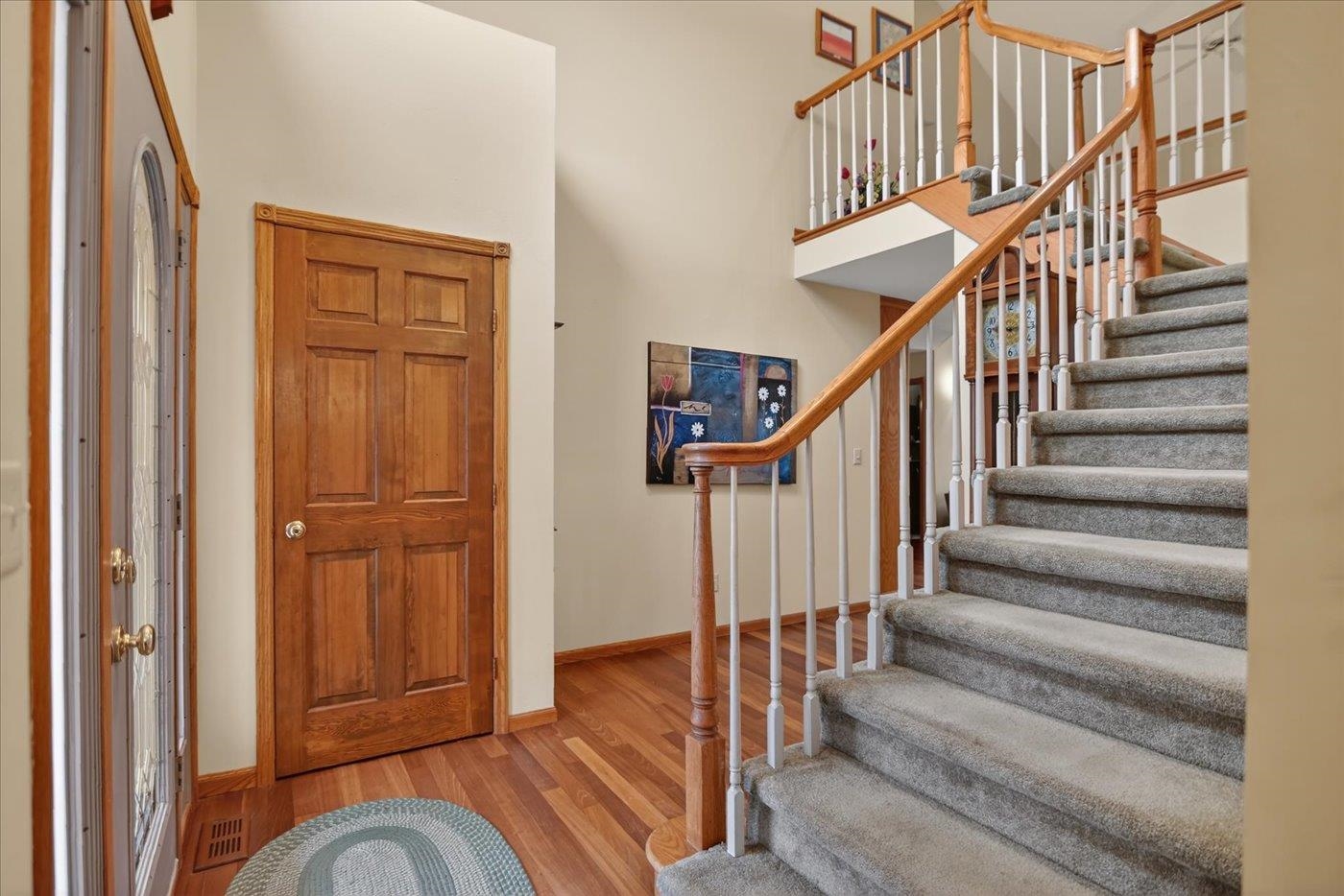 690 Ridge View Lane Oregon, WI 53575 - Photo 20 of 57