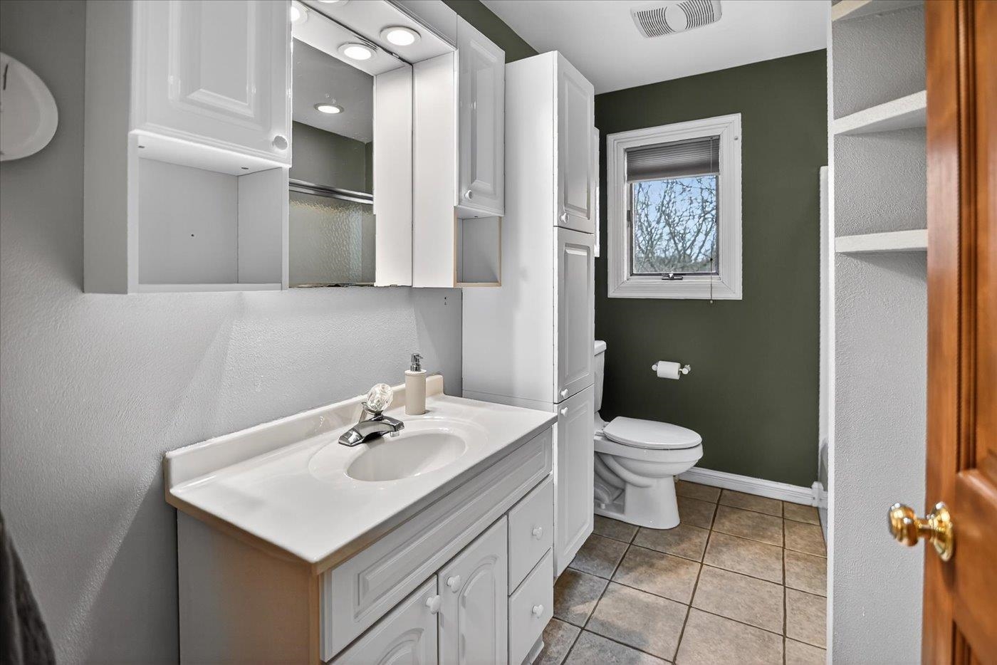 690 Ridge View Lane Oregon, WI 53575 - Photo 29 of 57