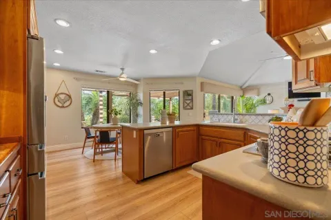 $1,495,000 | 328 Montecito Glen, Escondido, CA 92025