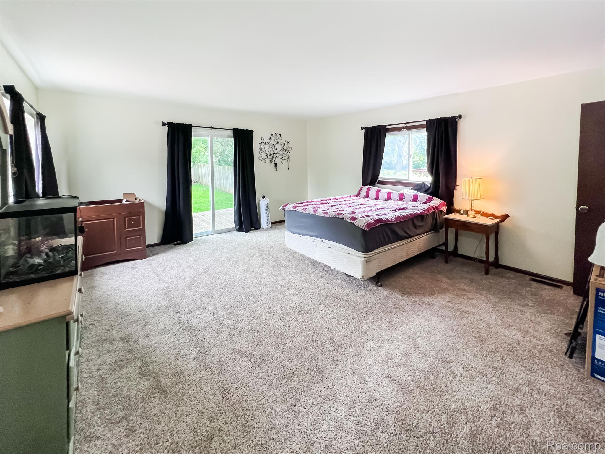 2109 Dutcher Road Flint, MI 48532 - Photo 18 of 23 Gallery Image 18