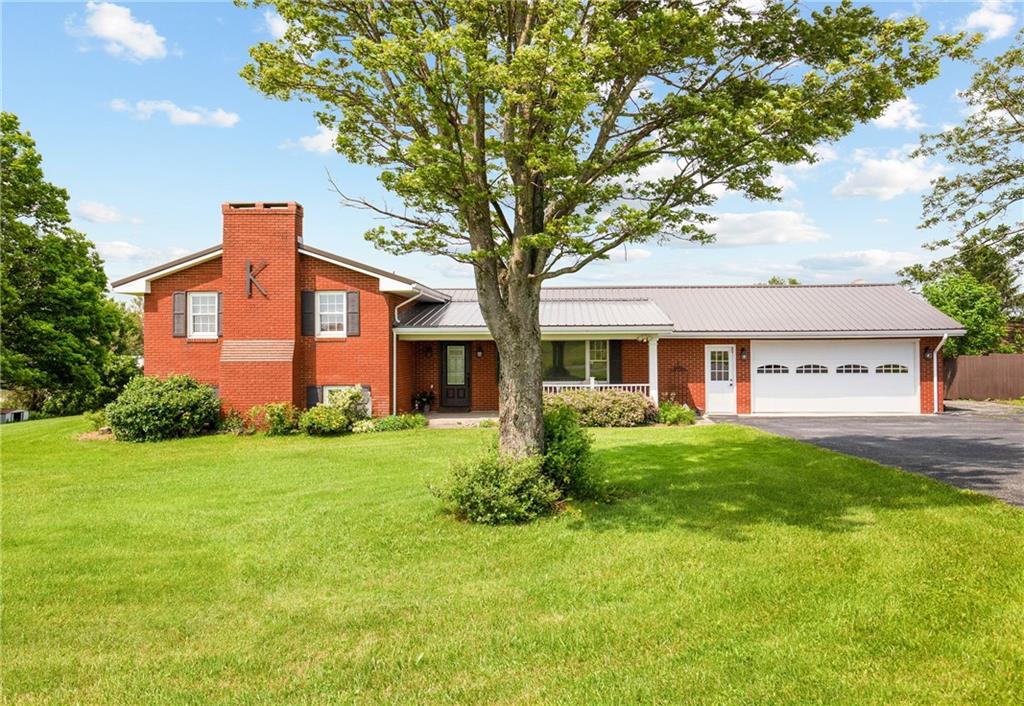 258 Samuels Road Somerset, PA 15501 - Photo 3 of 46 Gallery Image 3