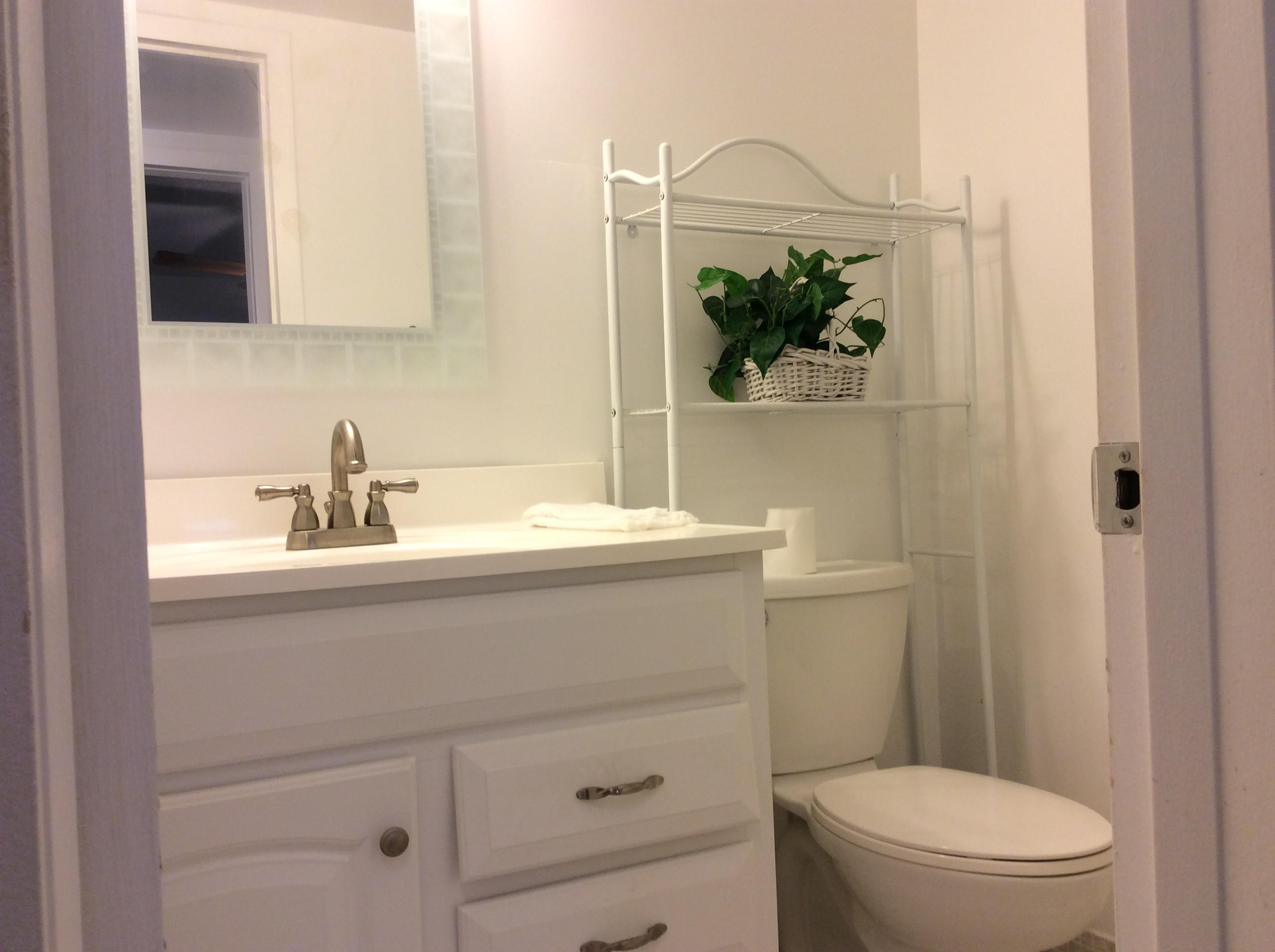 116 Fanshaw Drive, Unit C Boca Raton, FL 33434 - Photo 17 of 23 IMG_0409