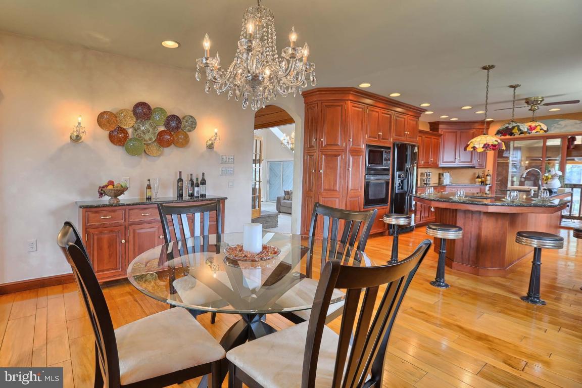 392 West Lexington Road Lititz, PA 17543 - Photo 12 of 51