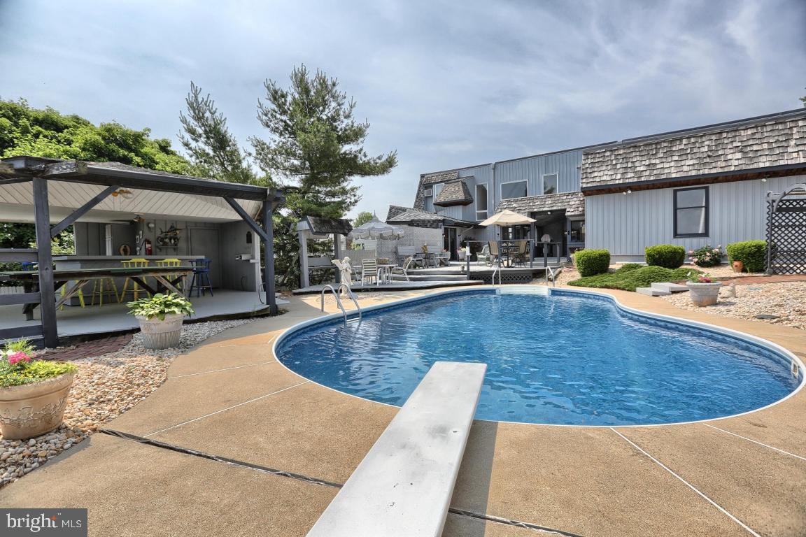 392 West Lexington Road Lititz, PA 17543 - Photo 38 of 51