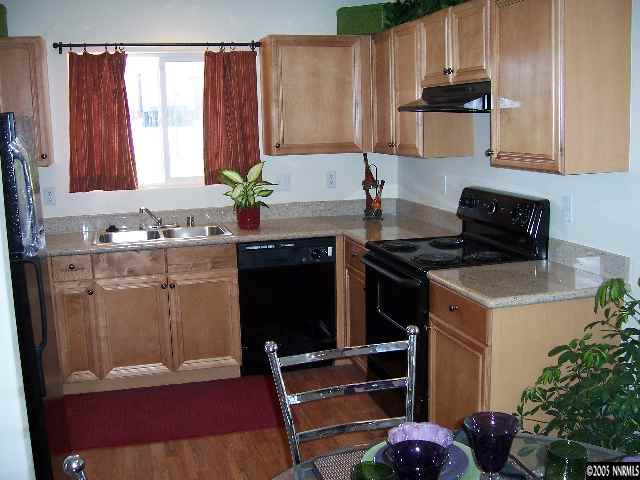 2000 Silverada Boulevard, Unit 113 Reno, NV 89512 - Photo 8 of 9 Photo 8