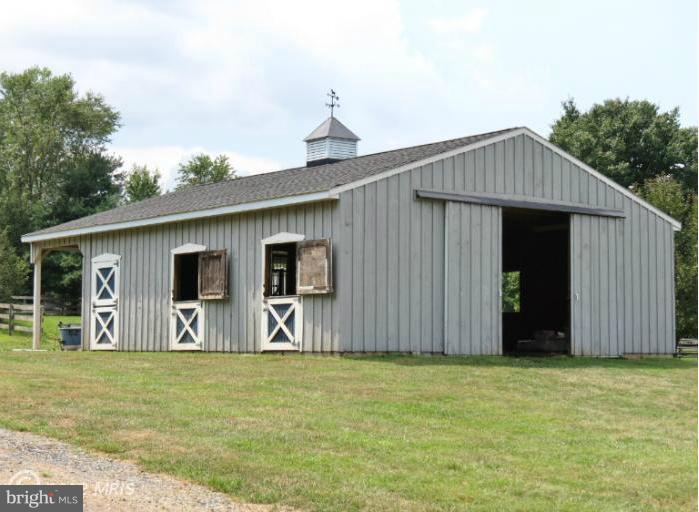 1373 Macton Road Street, MD 21154 - Photo 22 of 30 Stable