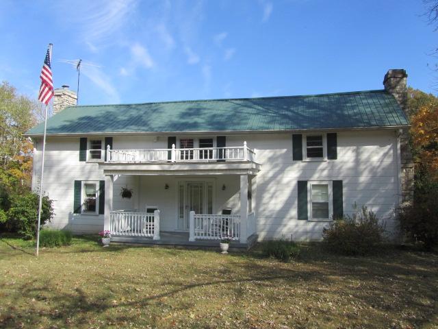 1330 West Field Road Dickson, TN 37055 - Photo 1 of 20 Charming Country Home on 2.5 Acres!