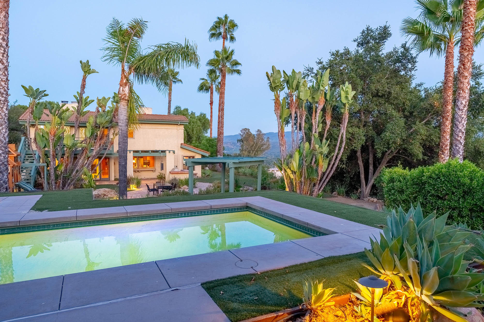 1119 North Signal Street Ojai, CA 93023 - Photo 12 of 83 Twilight pool - 1119 N Signal St