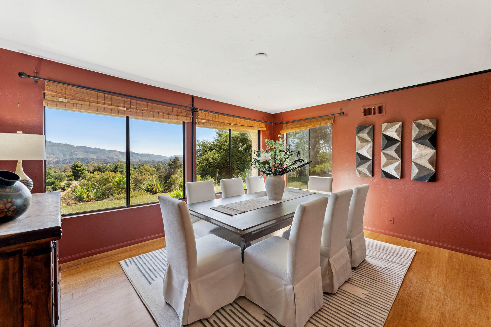 1119 North Signal Street Ojai, CA 93023 - Photo 27 of 83 Dining room - 1119 N Signal St